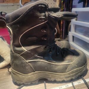 Castle X Mens Black Winter Force Boots Size 11